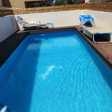 Woodoven - Pool, Bbq & Outdoor Cinema Nyaraló Tympáki
